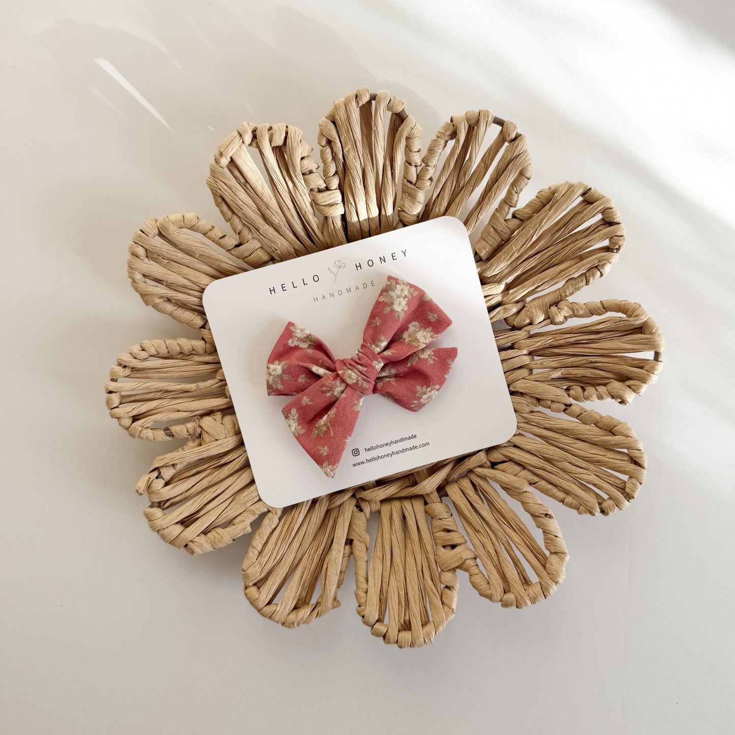 Pinwheel Bow / Rosie