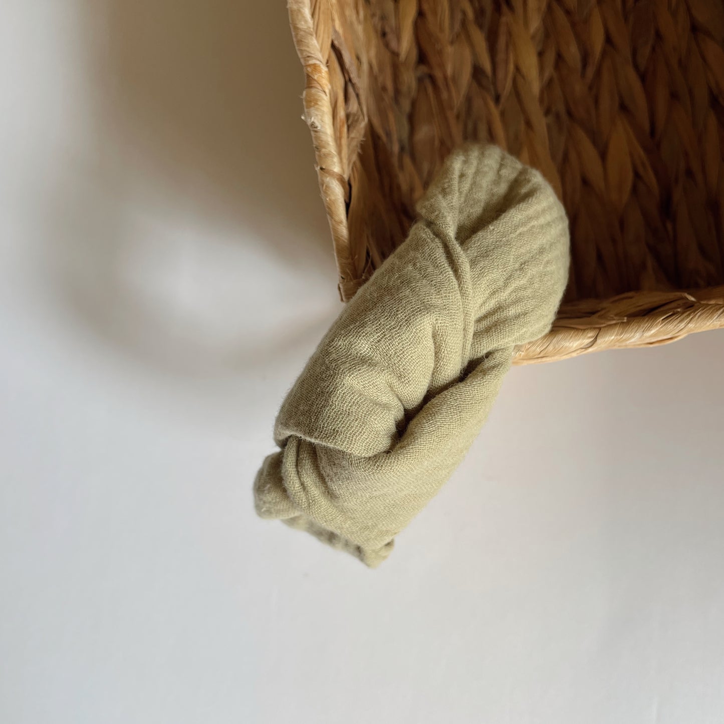 Knotted Headband / Spring Sage