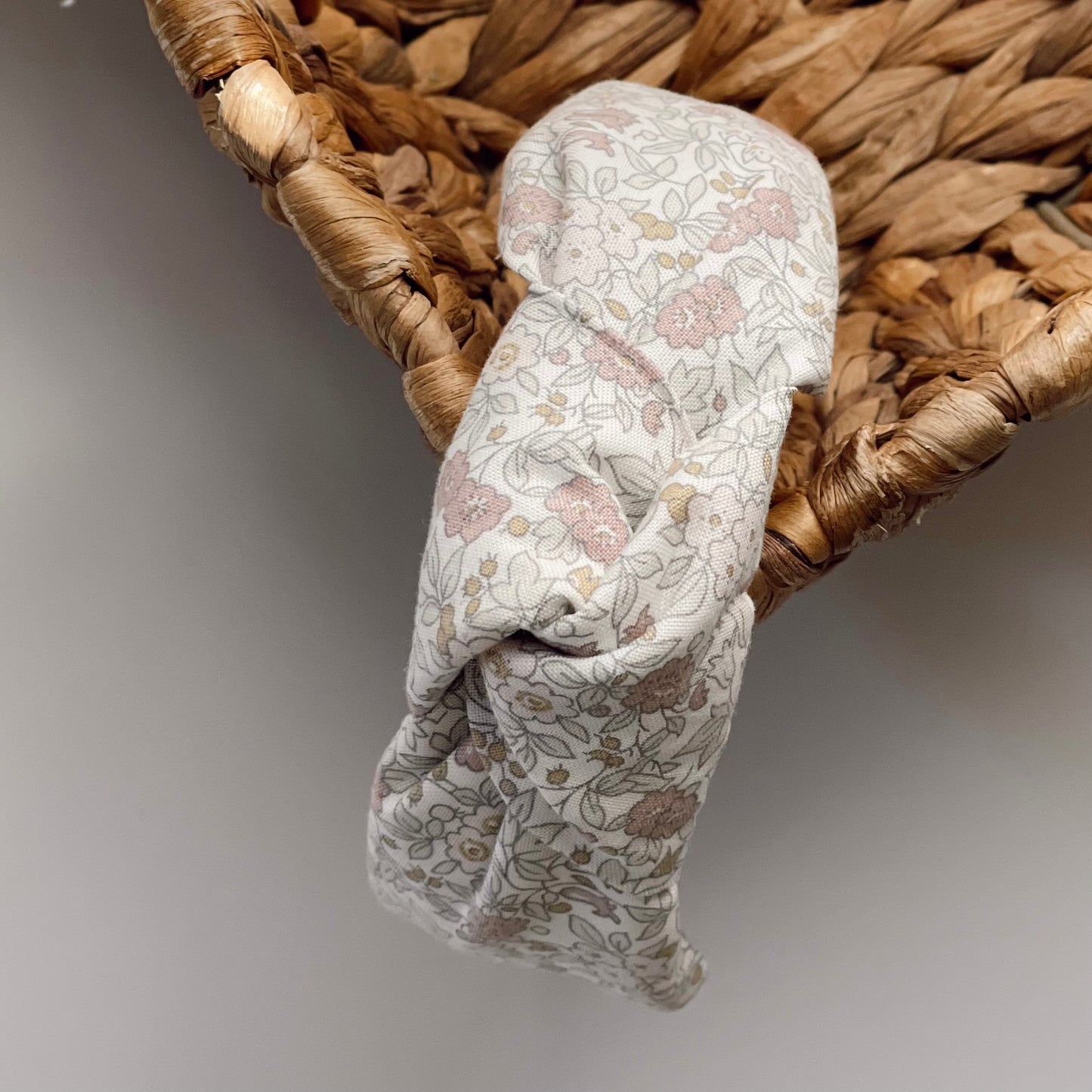 Knotted Headband / Flora