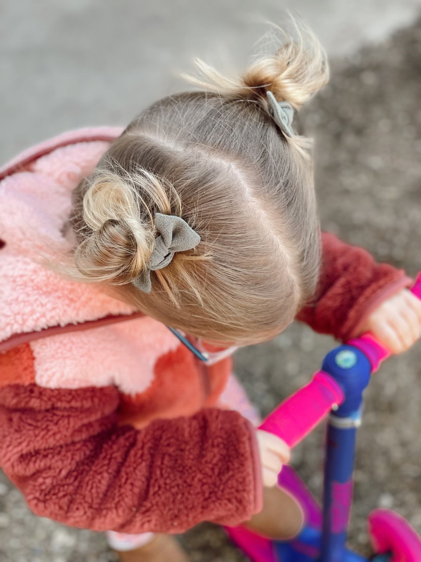 Petite Knot Bows / Ivy