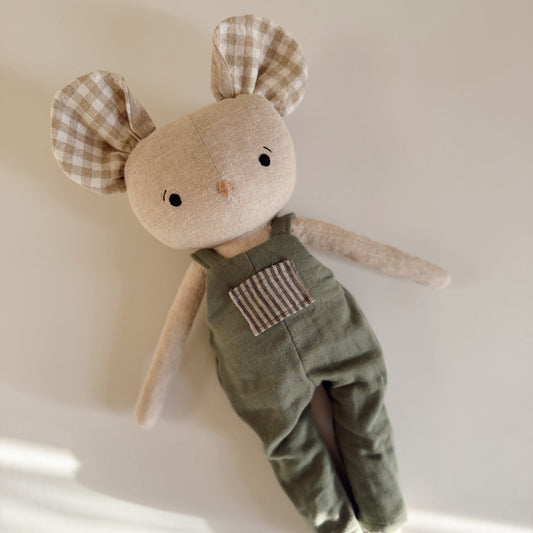 Heirloom Doll, Winston