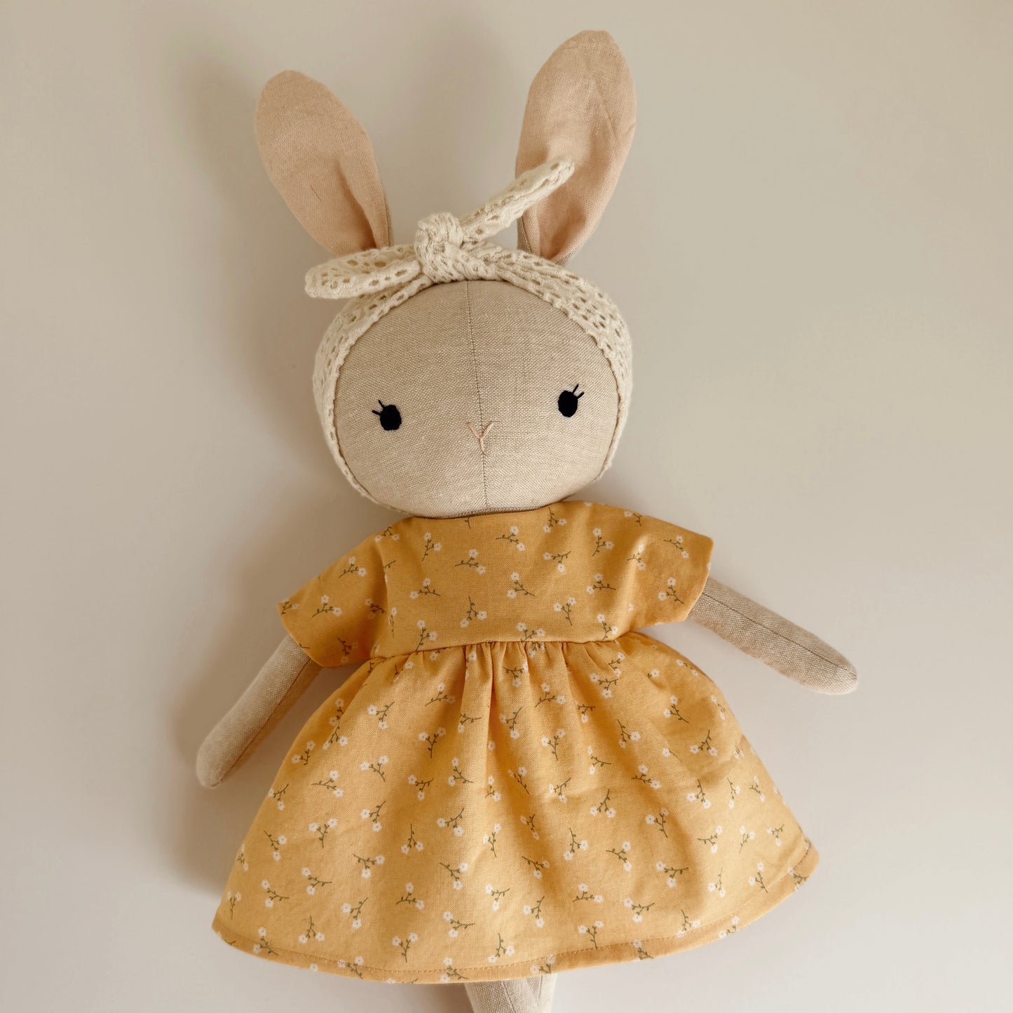 Heirloom Doll / Posey